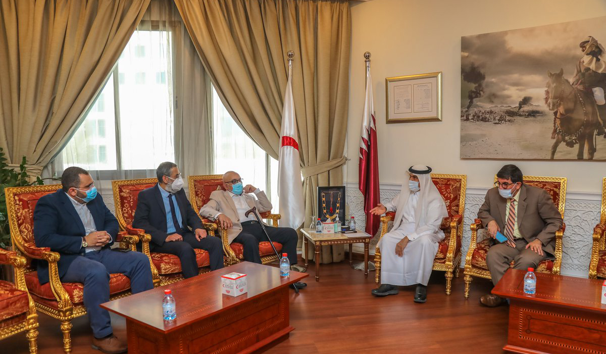 QRCS Ambassador met a delegation from the Humanitarian Forum